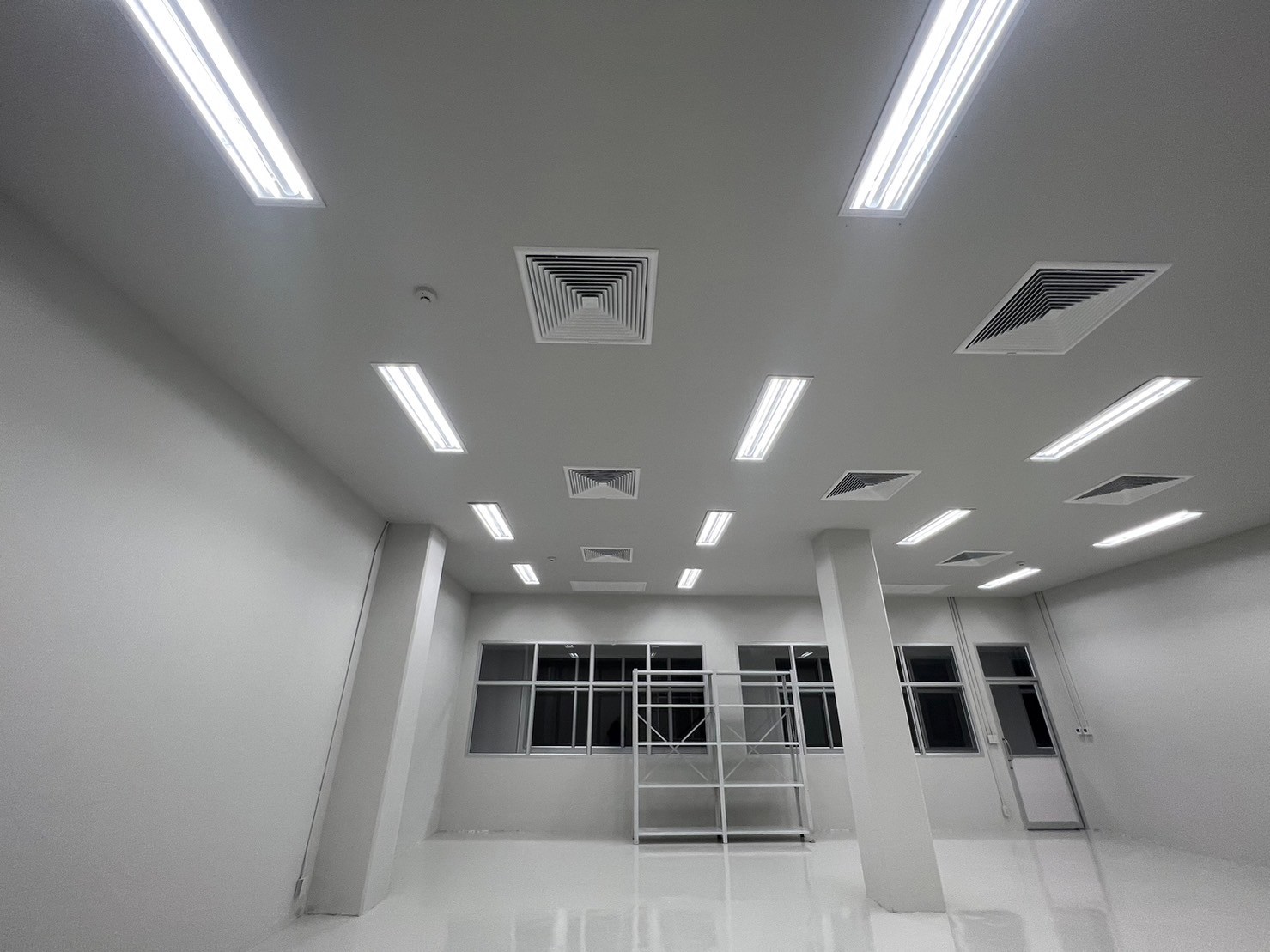 public/img/reference/Cleanroom Panel/21.jpg